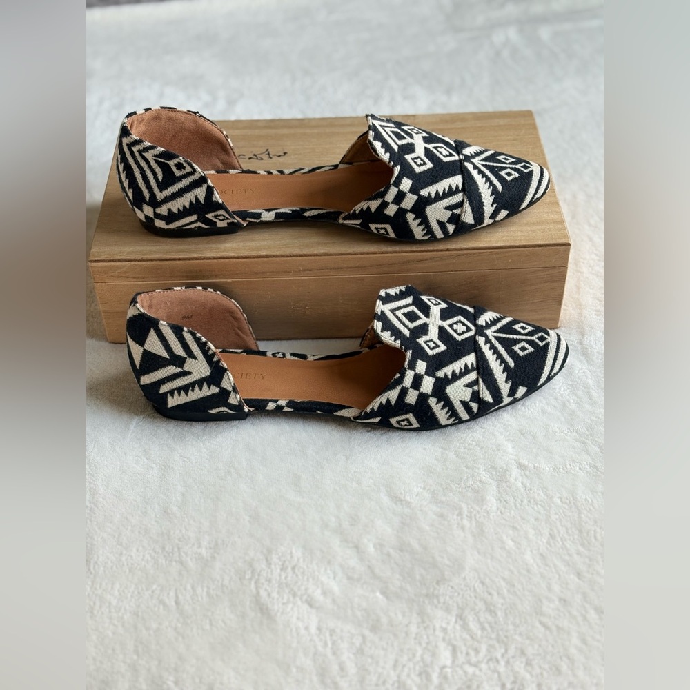 NWOT - Sole Society Mara d'Orsay Flats - Size 9 - Picture 2 of 12